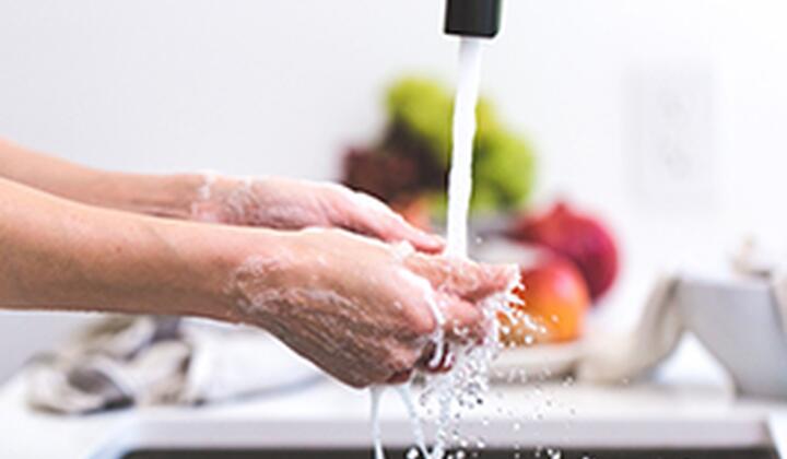 Handen wassen 